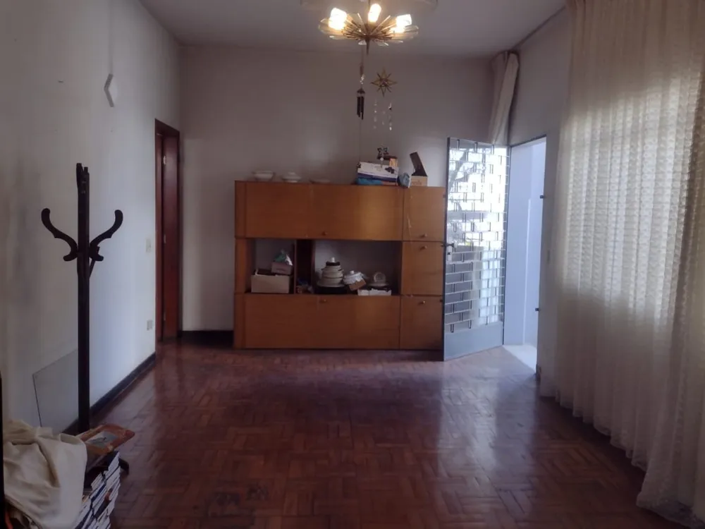 Casa, 3 quartos, 240 m² - Foto 1
