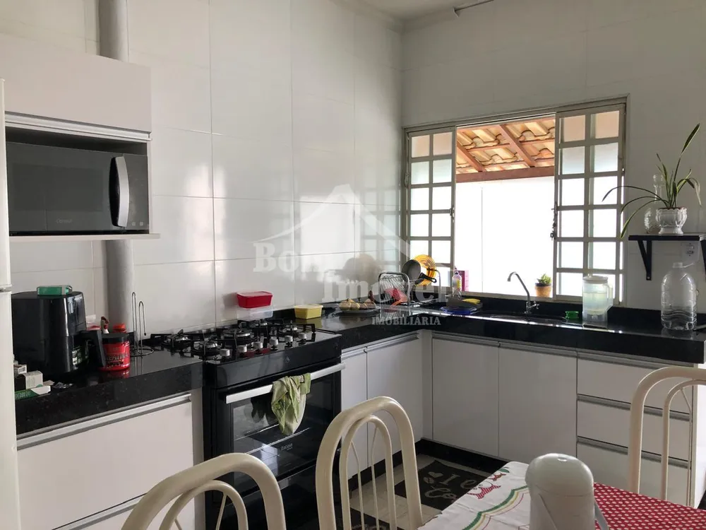 Casa, 3 quartos, 132 m² - Foto 8