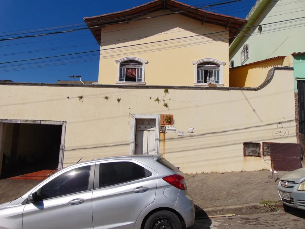 Casa, 3 quartos, 360 m² - Foto 1