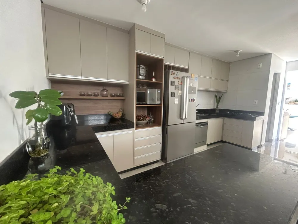 Casa, 3 quartos, 92 m² - Foto 1