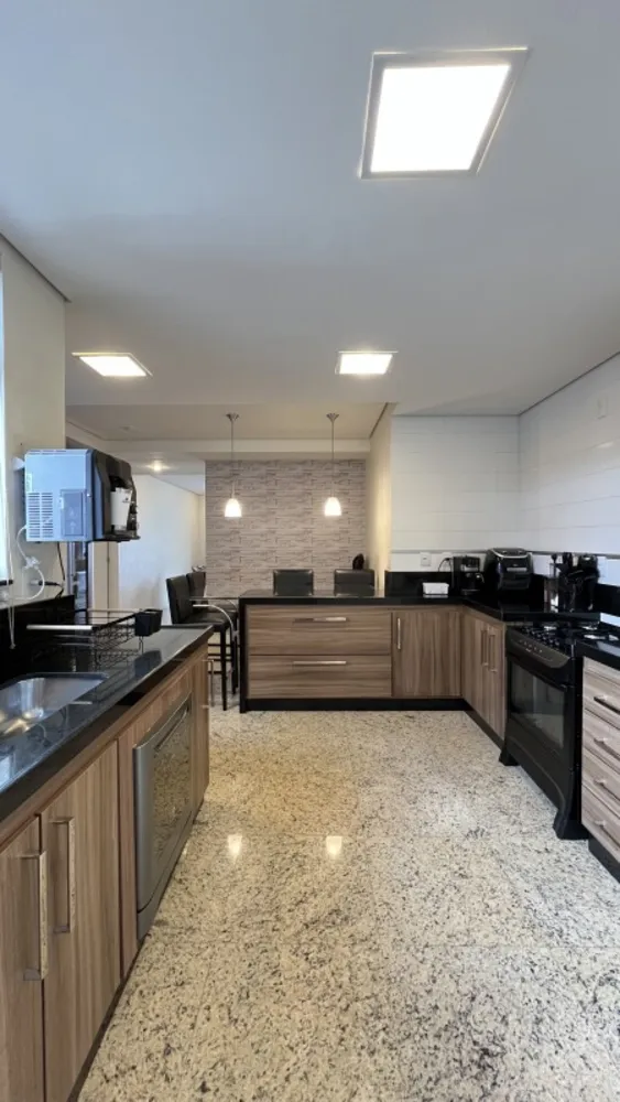 Cobertura, 4 quartos, 251 m² - Foto 9