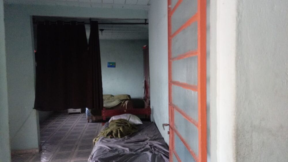 Casa à venda com 2 quartos, 480m² - Foto 10