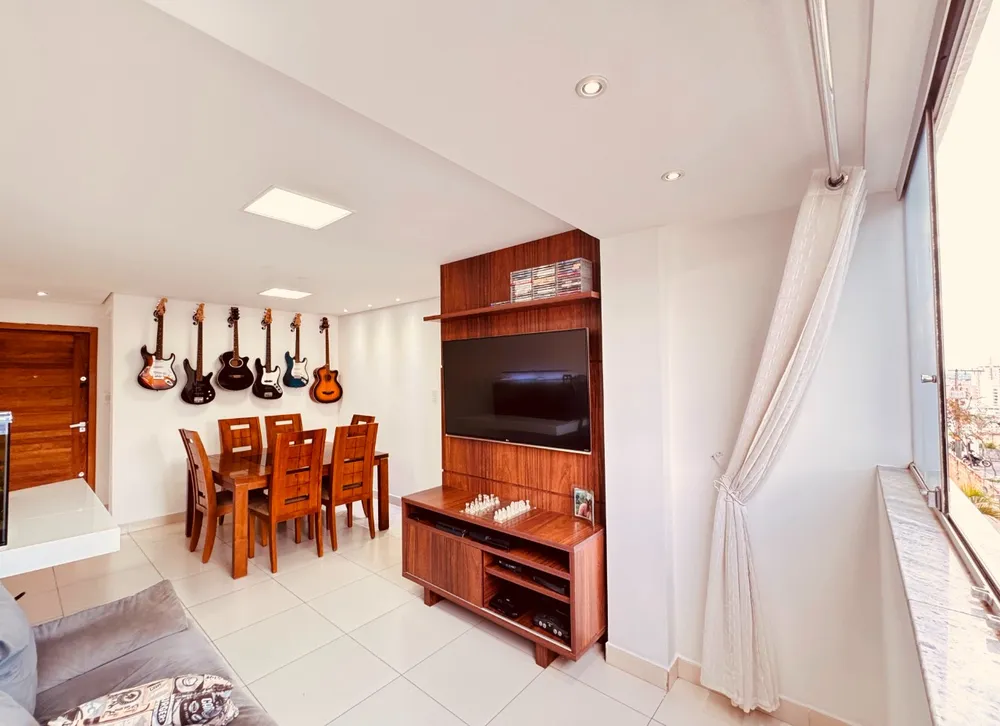 Apartamento, 3 quartos, 76 m² - Foto 2