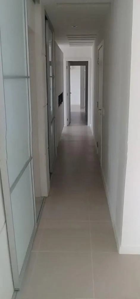 Apartamento, 3 quartos, 210 m² - Foto 1