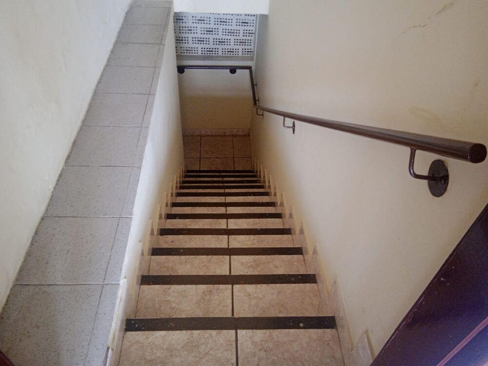 Casa para alugar com 8 quartos, 450m² - Foto 4