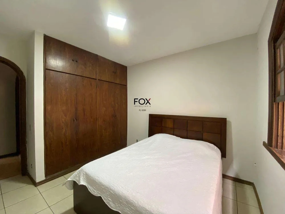 Casa, 4 quartos, 312 m² - Foto 11