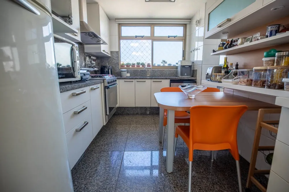 Apartamento, 4 quartos, 172 m² - Foto 4