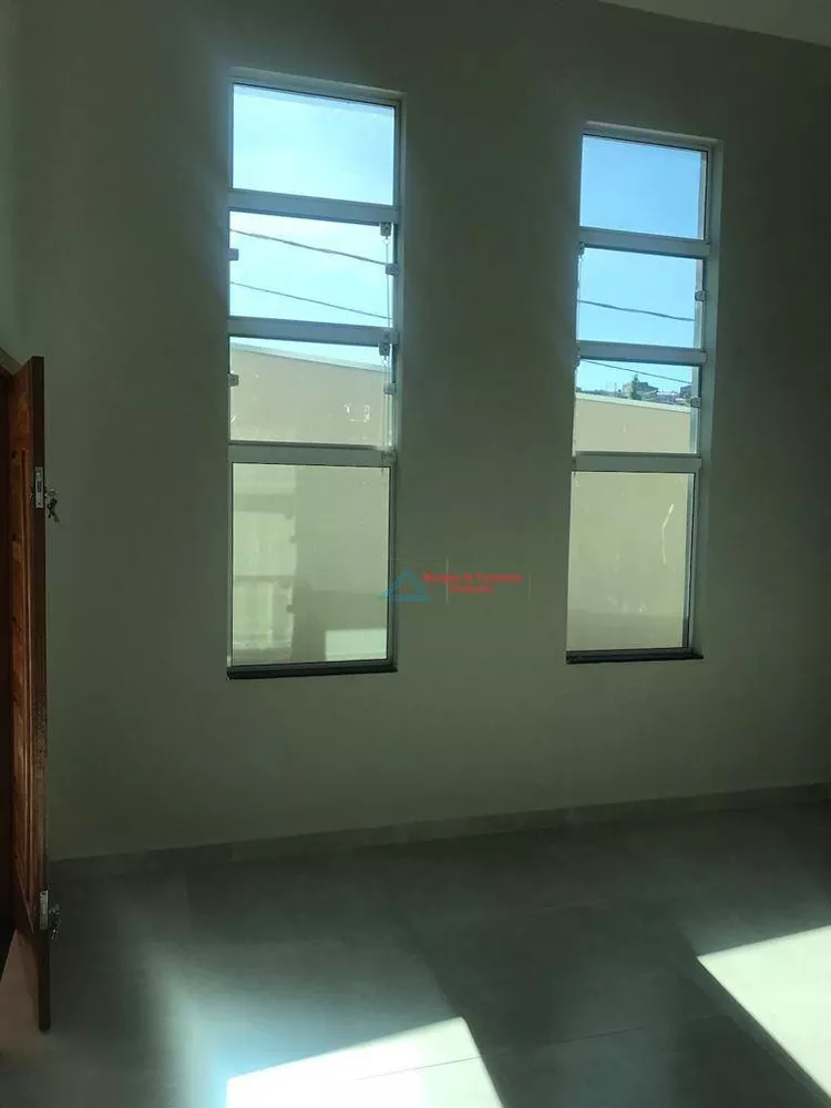 Casa à venda com 3 quartos, 268m² - Foto 6