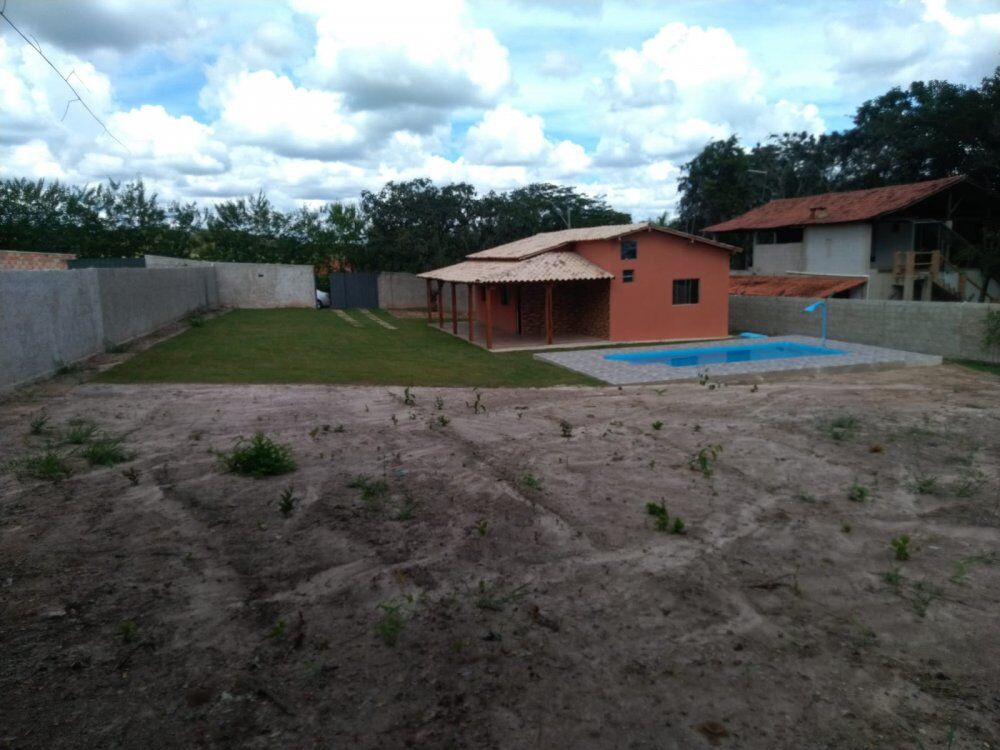 Chácara à venda com 3 quartos, 1000m² - Foto 1