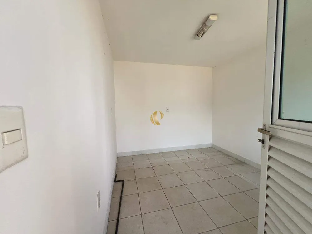 Casa, 8 quartos, 225 m² - Foto 12