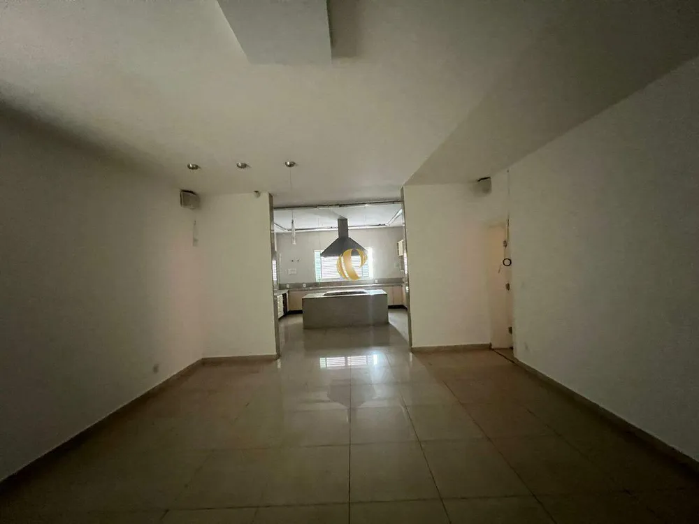 Casa, 8 quartos, 225 m² - Foto 4