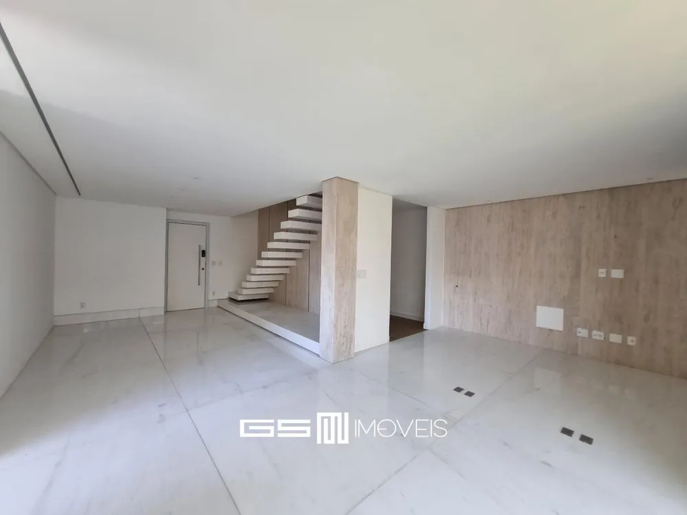 Cobertura, 3 quartos, 220 m² - Foto 4