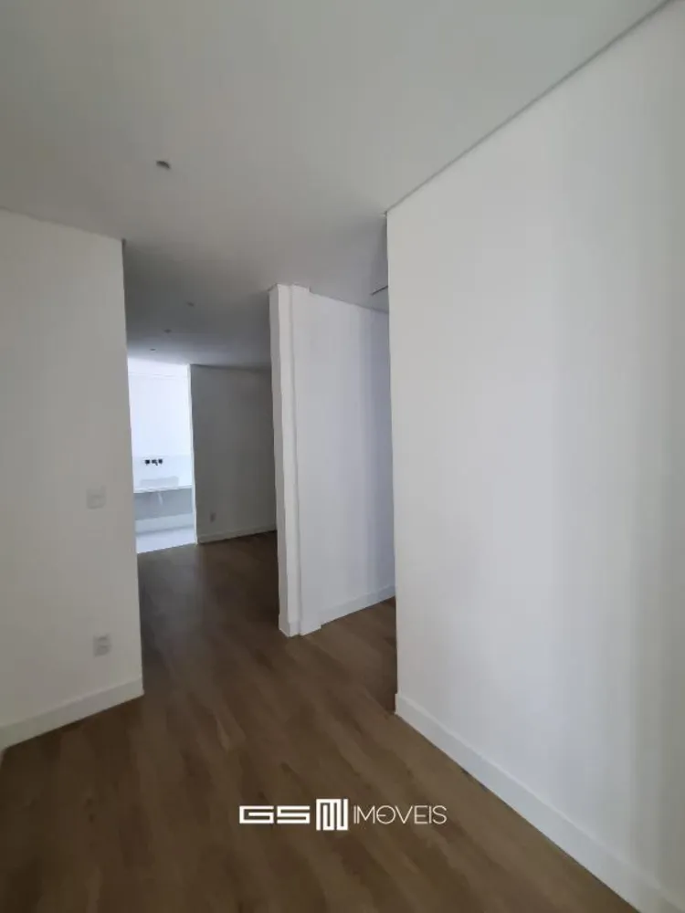 Cobertura, 3 quartos, 220 m² - Foto 11
