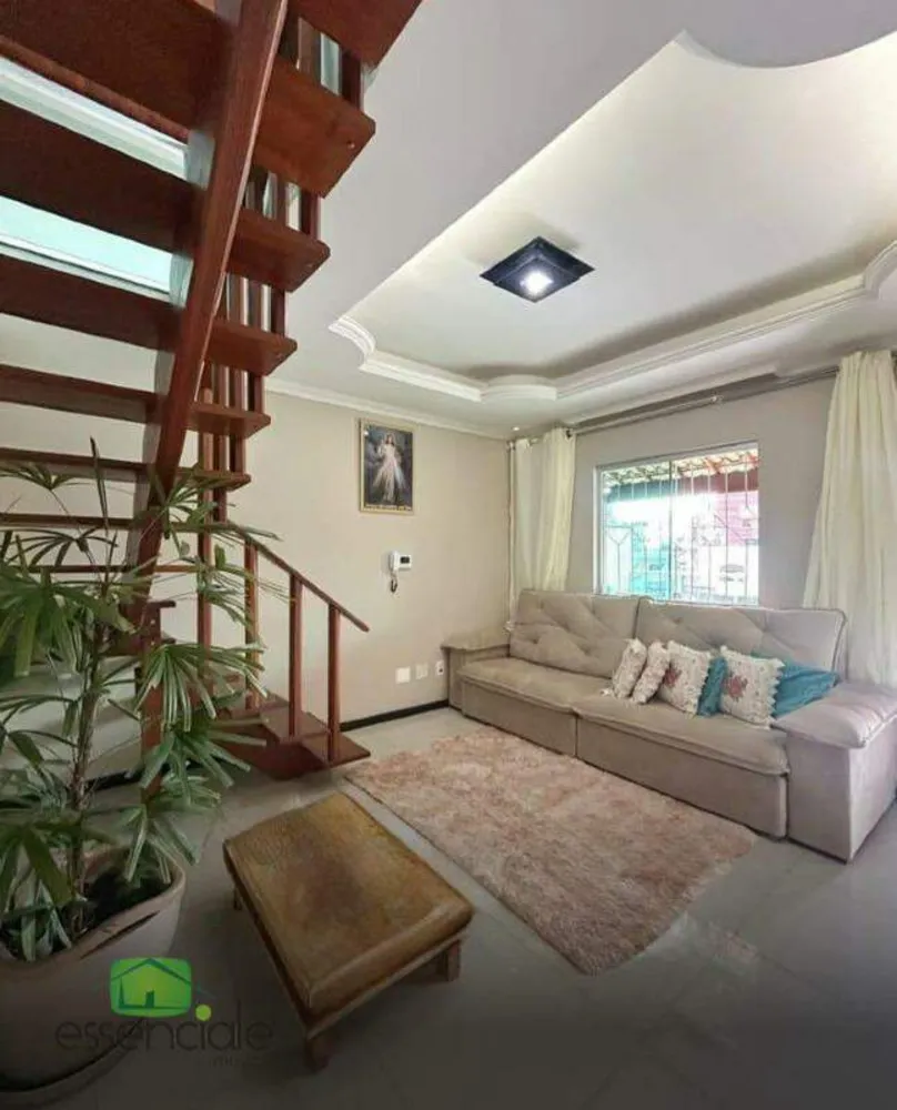 Casa, 3 quartos, 176 m² - Foto 2