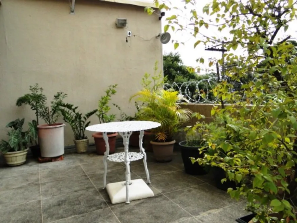 Casa, 4 quartos, 318 m² - Foto 2