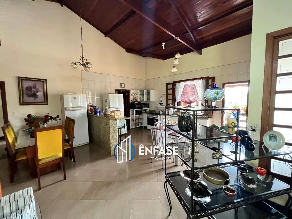 Casa de Condomínio à venda com 4 quartos, 2450m² - Foto 14