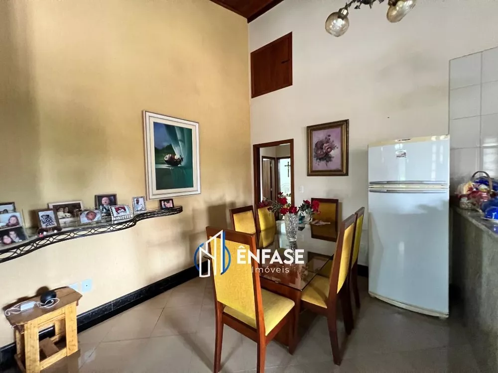 Casa de Condomínio à venda com 4 quartos, 2450m² - Foto 17