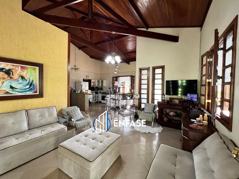 Casa de Condomínio à venda com 4 quartos, 2450m² - Foto 10