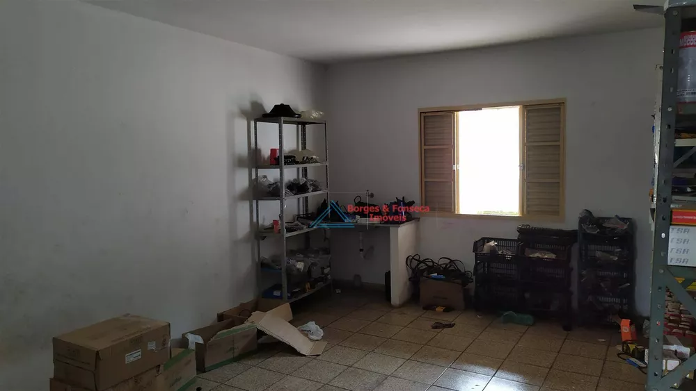 Casa à venda com 2 quartos, 300m² - Foto 23