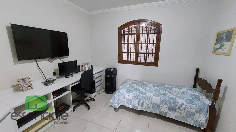 Casa, 4 quartos, 250 m² - Foto 8