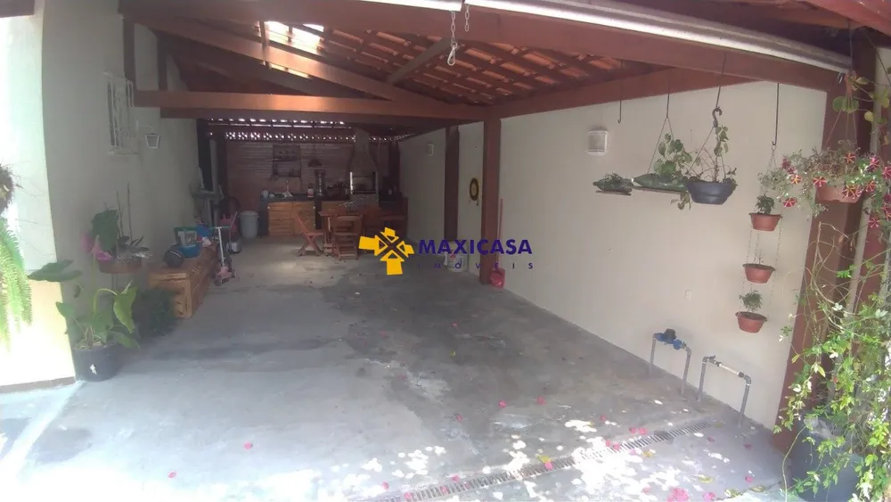 Casa, 3 quartos, 106 m² - Foto 2