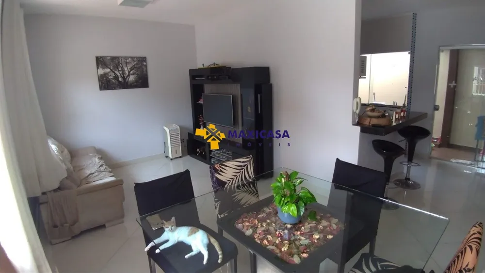 Casa, 3 quartos, 106 m² - Foto 2