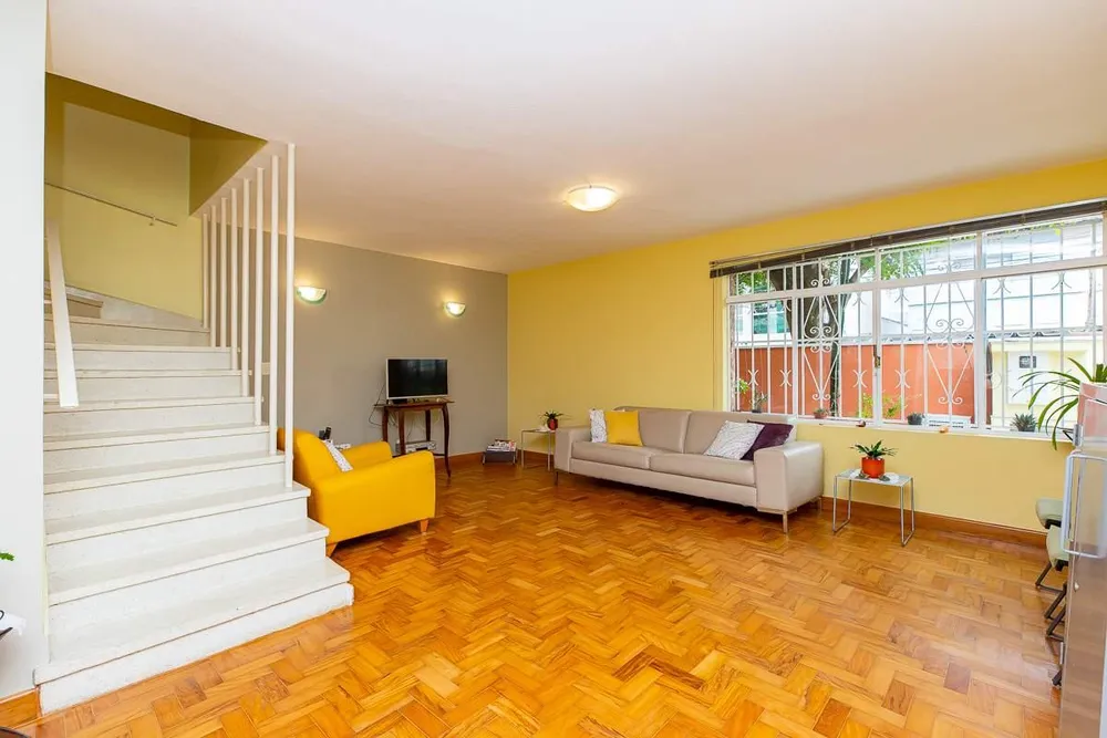 Casa, 4 quartos, 171 m² - Foto 1