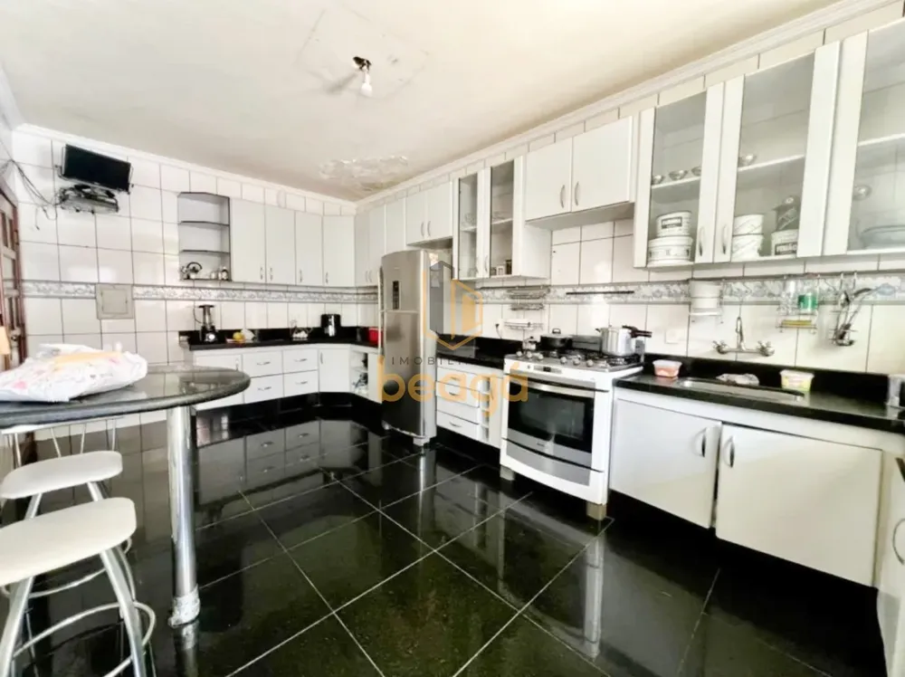 Casa, 3 quartos, 208 m² - Foto 8