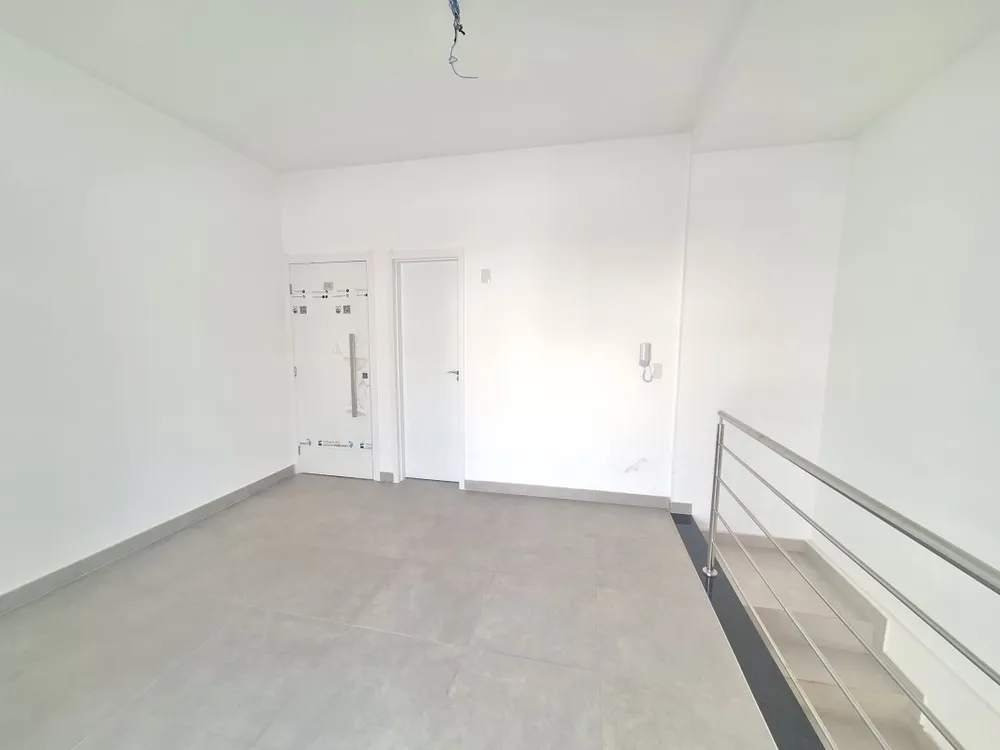Cobertura, 3 quartos, 174 m² - Foto 2
