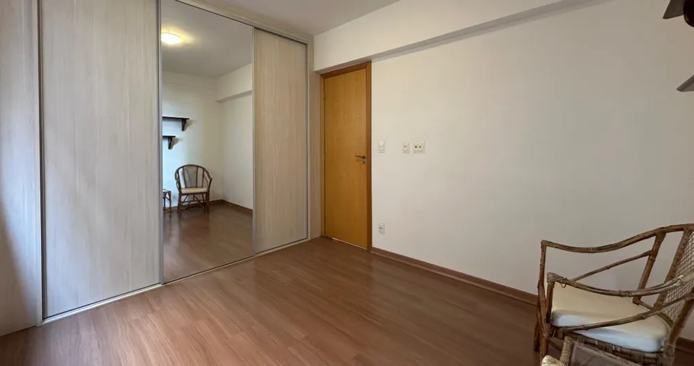Apartamento, 3 quartos, 130 m² - Foto 2
