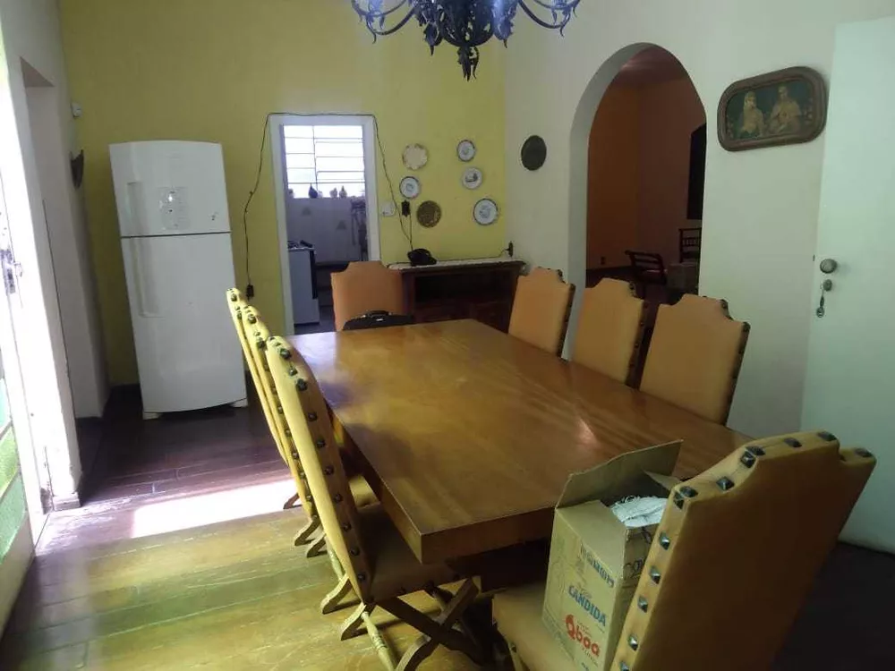 Casa à venda com 4 quartos, 360m² - Foto 2