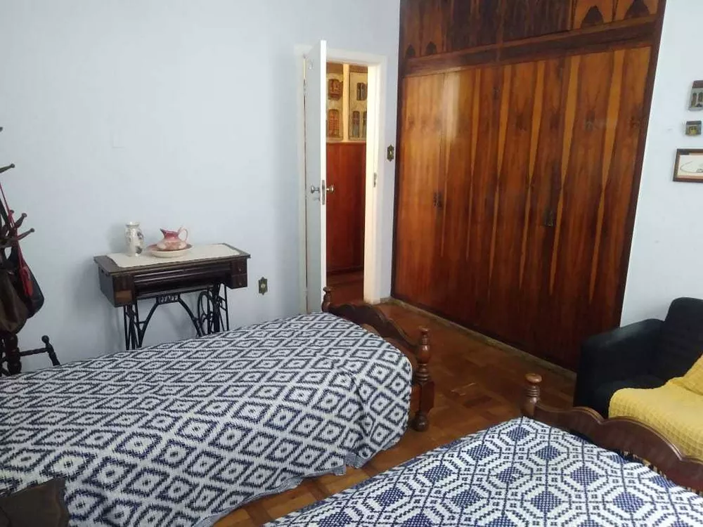 Casa à venda com 4 quartos, 360m² - Foto 10