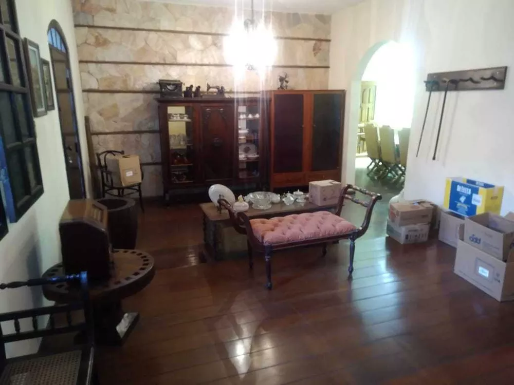 Casa à venda com 4 quartos, 360m² - Foto 13