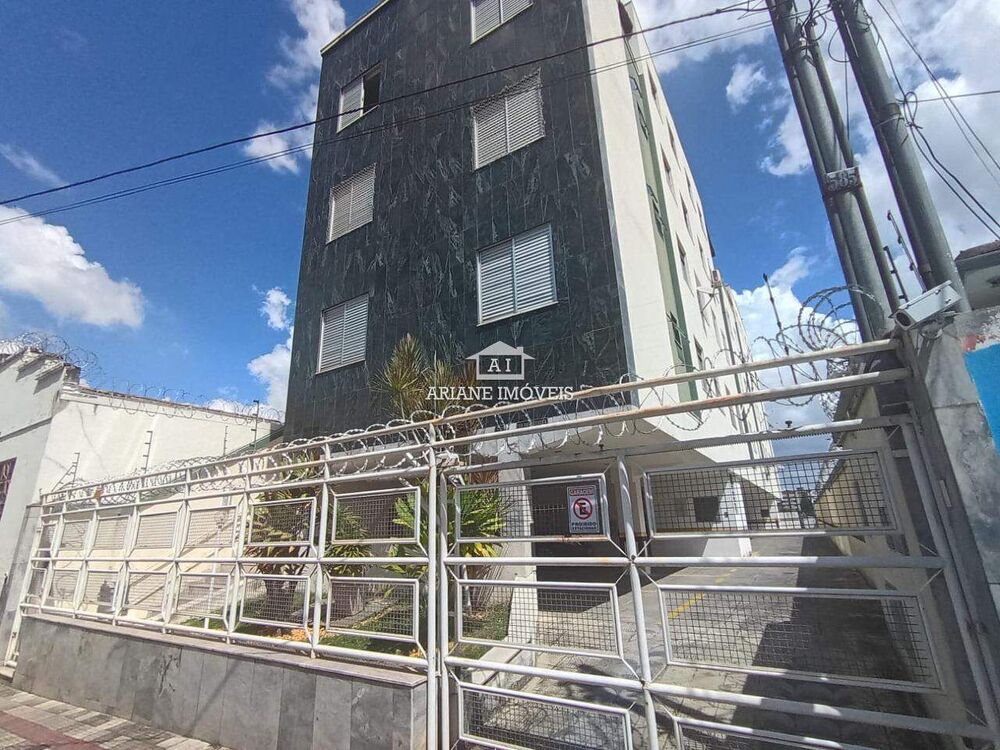 Apartamento para alugar com 3 quartos, 100m² - Foto 1