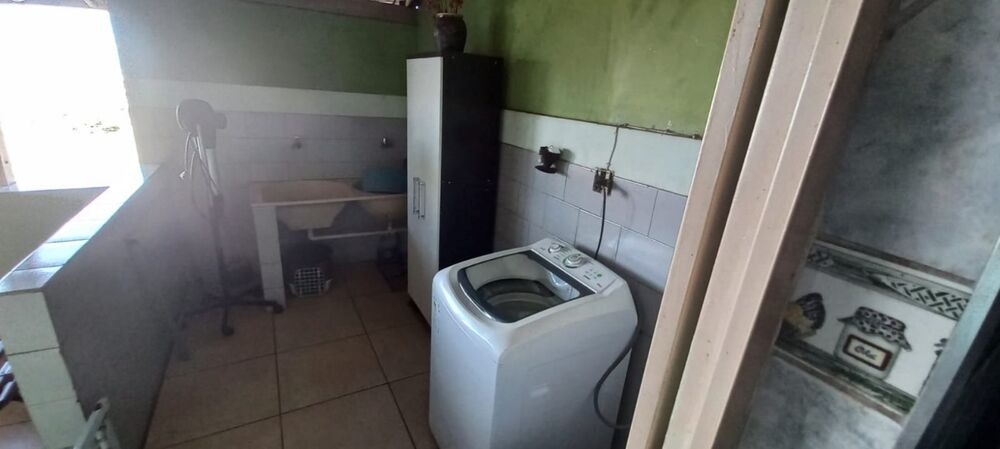 Casa à venda com 3 quartos, 360m² - Foto 2