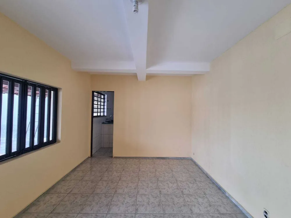 Casa, 2 quartos, 150 m² - Foto 4