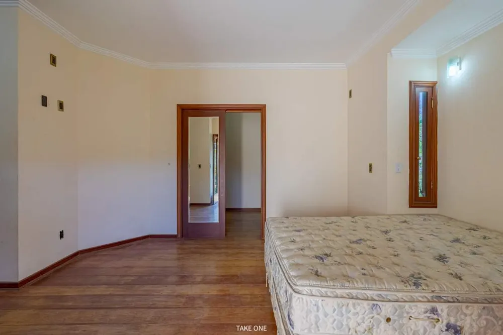 Casa, 6 quartos, 3903 m² - Foto 9