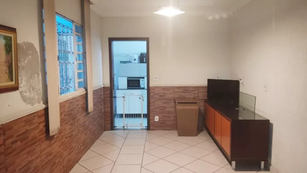 Casa à venda com 3 quartos, 150m² - Foto 4