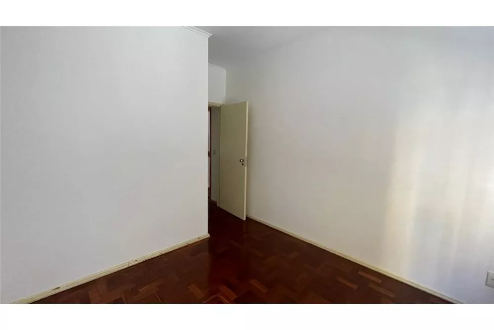 Apartamento à venda com 2 quartos, 70m² - Foto 9