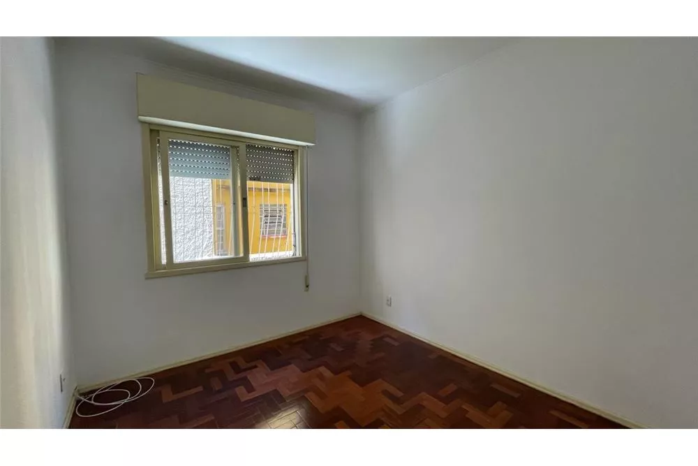 Apartamento à venda com 2 quartos, 70m² - Foto 8