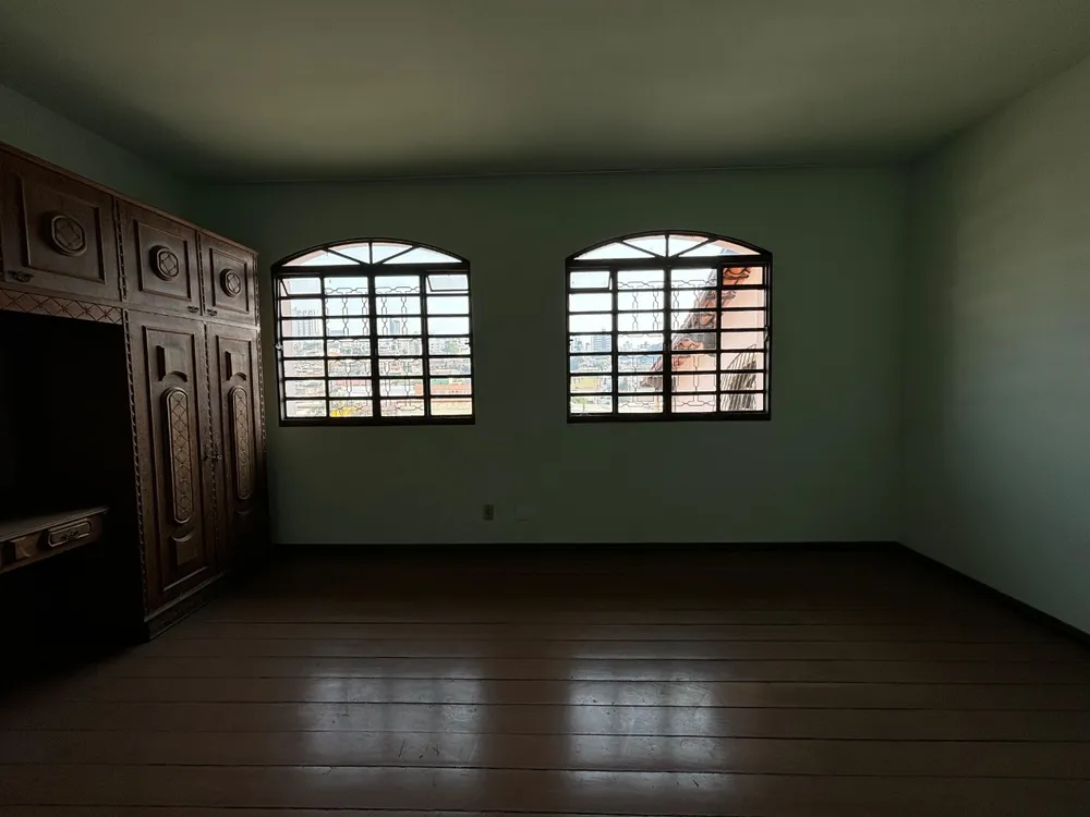 Casa, 6 quartos, 350 m² - Foto 12