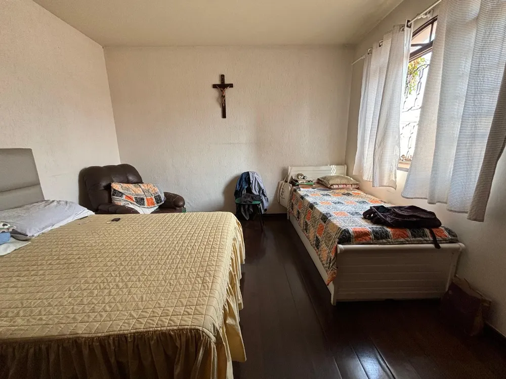 Casa, 6 quartos, 350 m² - Foto 2