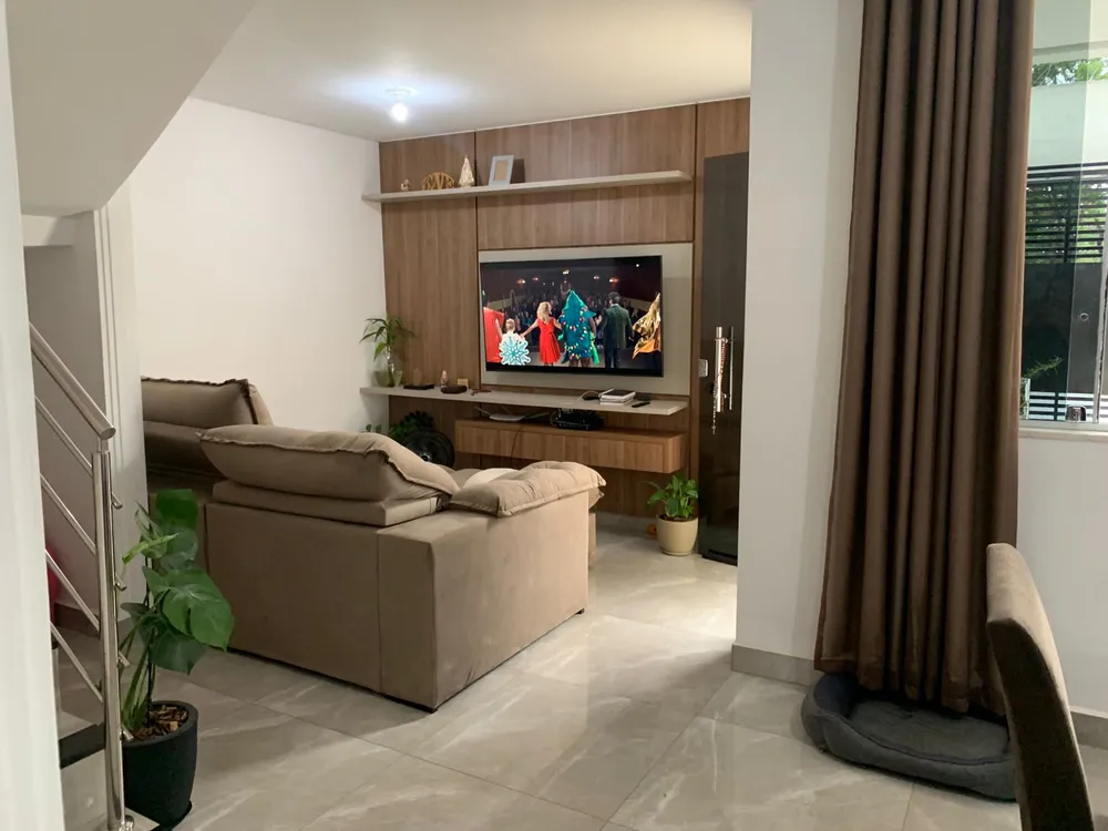 Casa, 3 quartos, 93 m² - Foto 2