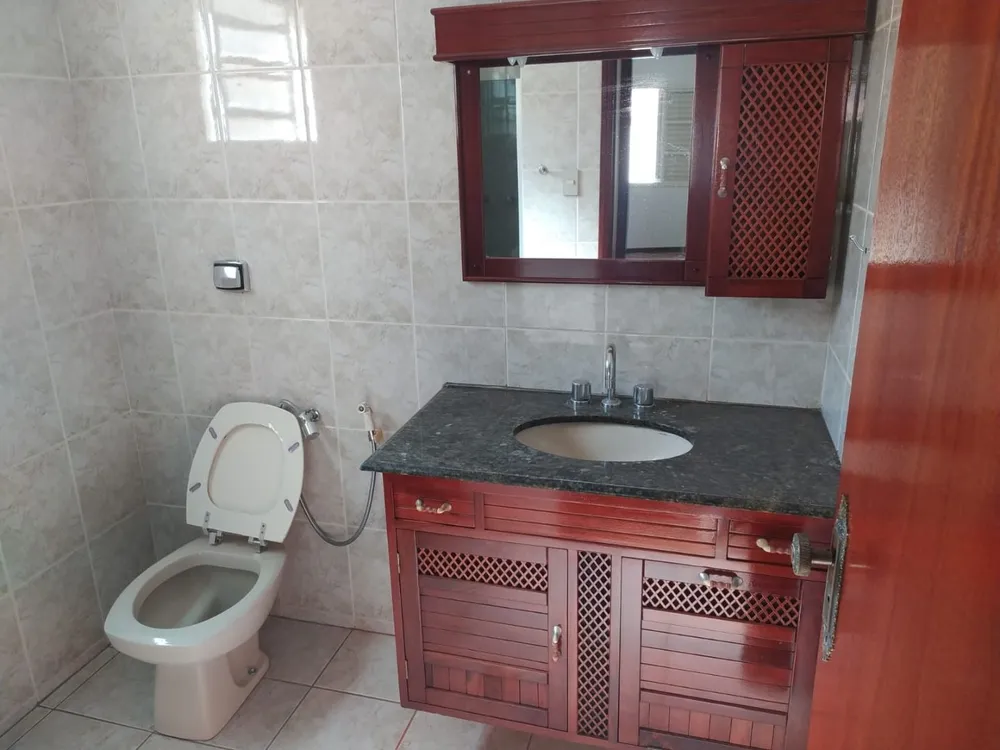 Casa, 4 quartos, 245 m² - Foto 9