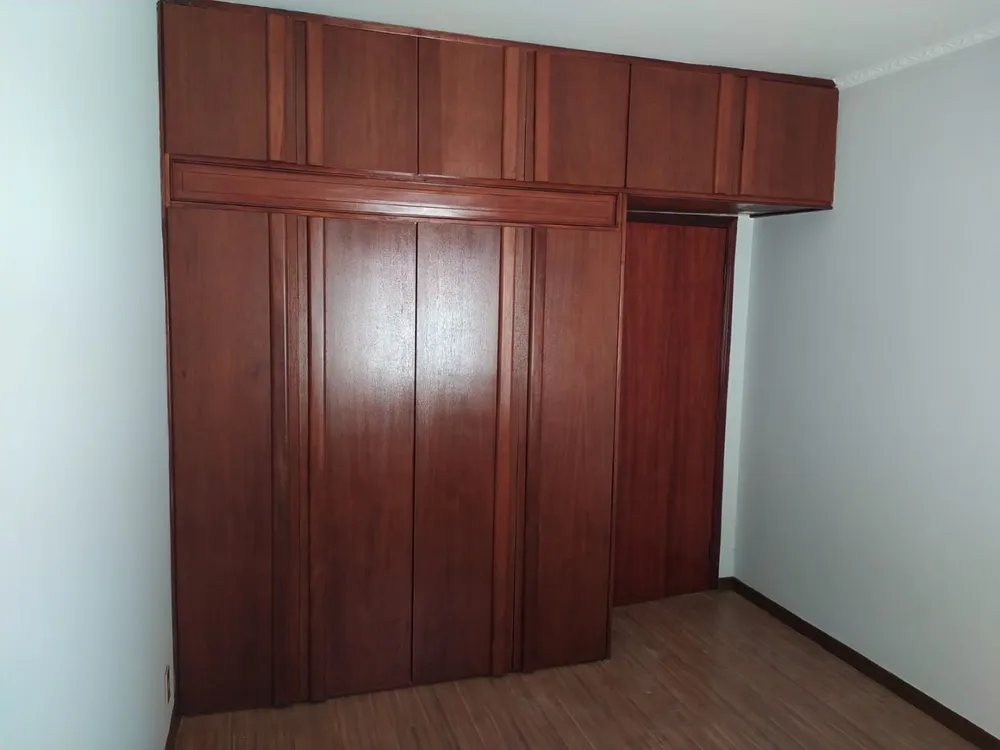 Casa, 4 quartos, 245 m² - Foto 8