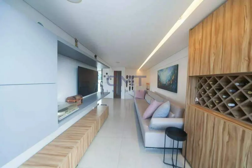Cobertura, 3 quartos, 240 m² - Foto 3