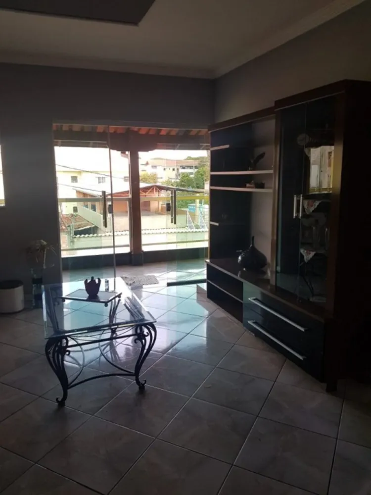 Casa, 3 quartos, 280 m² - Foto 2