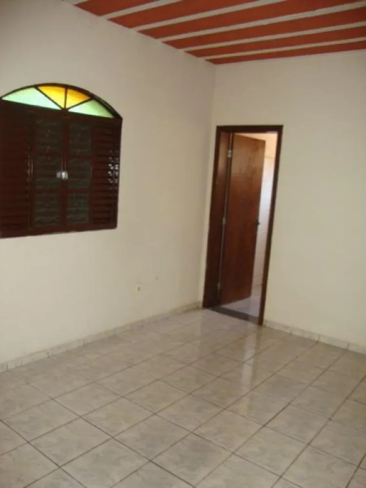 Casa, 4 quartos, 300 m² - Foto 2