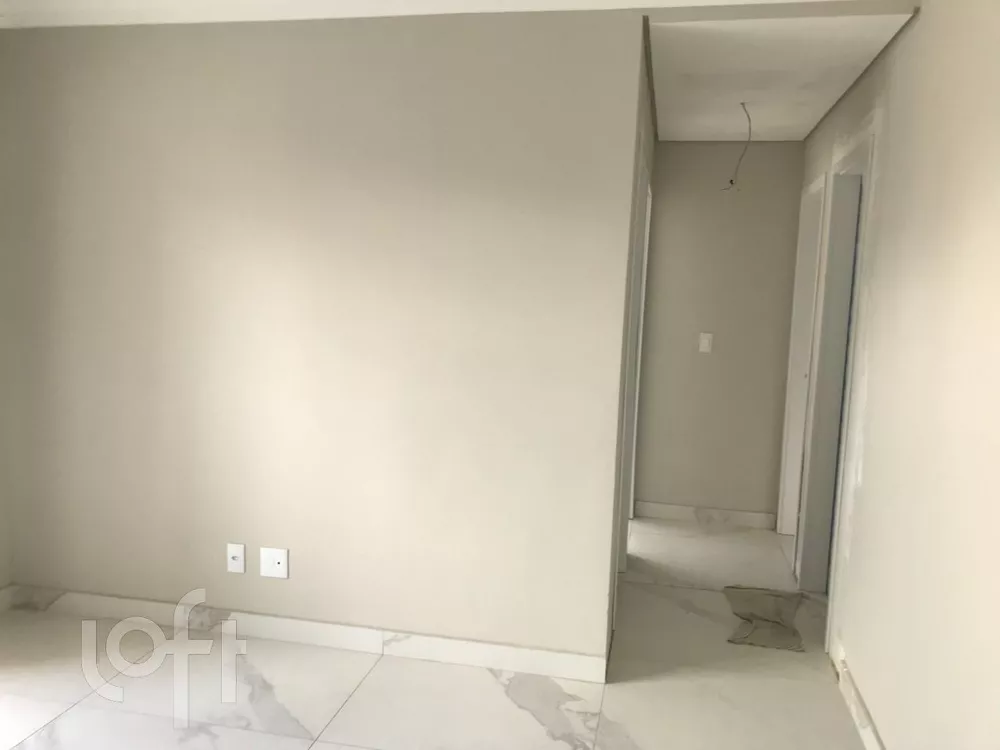 Apartamento à venda com 3 quartos, 65m² - Foto 1