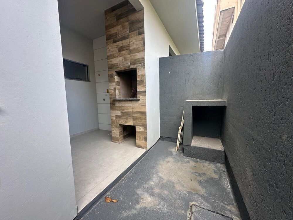 Casa à venda com 2 quartos, 50m² - Foto 6
